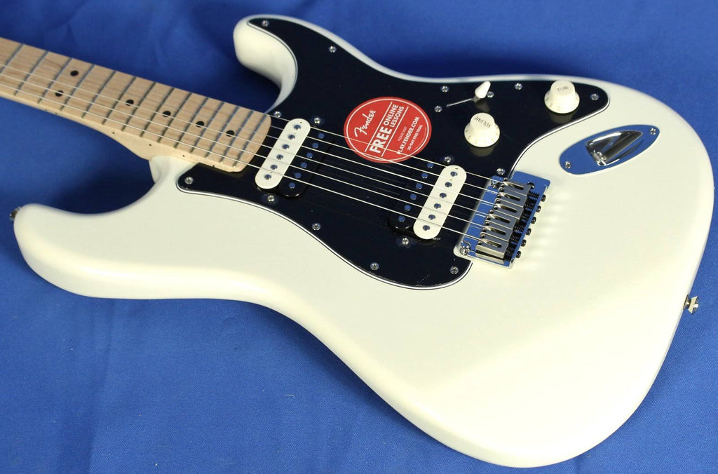 Pearl White Stratocaster HH Electric Guitar W32569