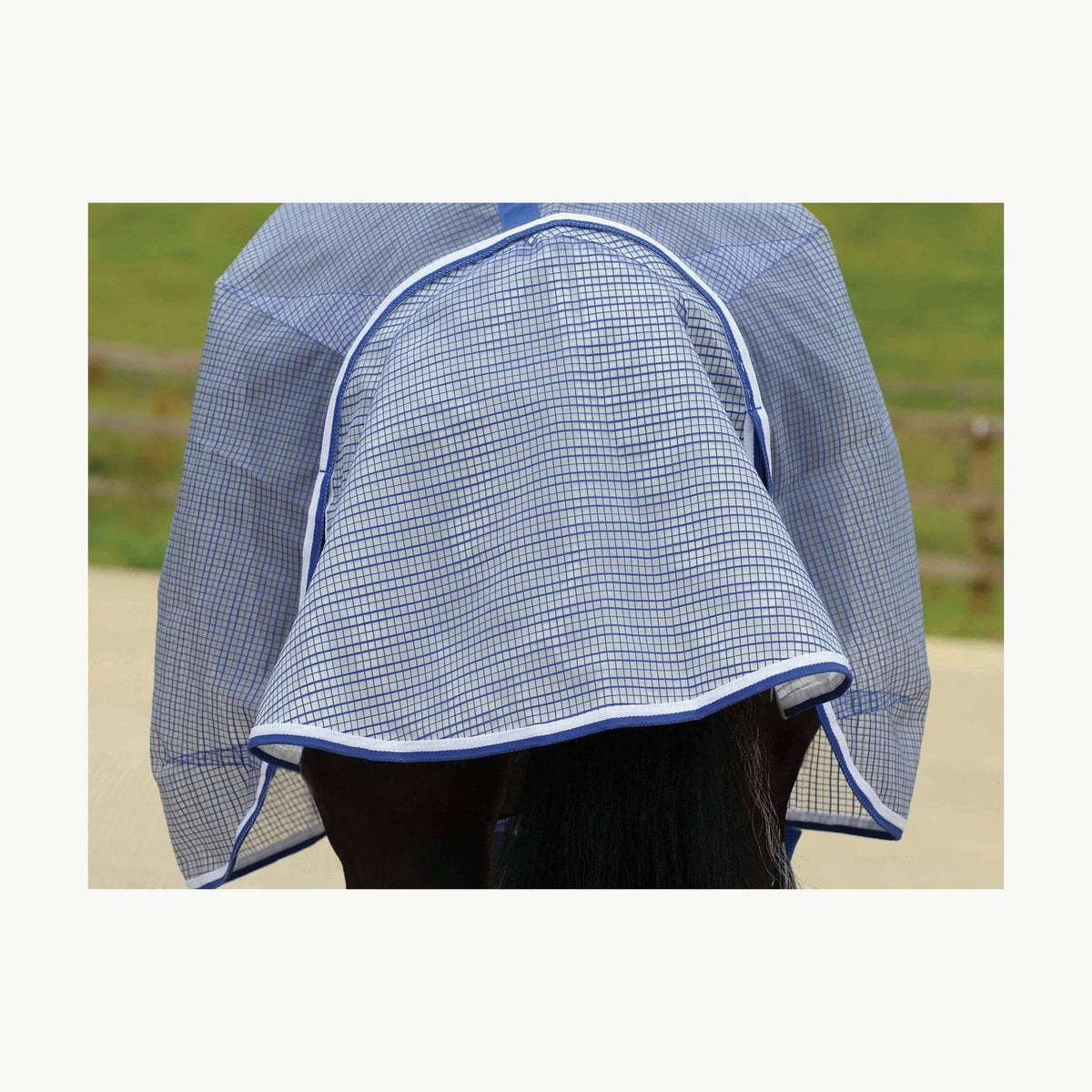 White/Blue Ripshield Detach-A-Neck Fly Sheet B51347