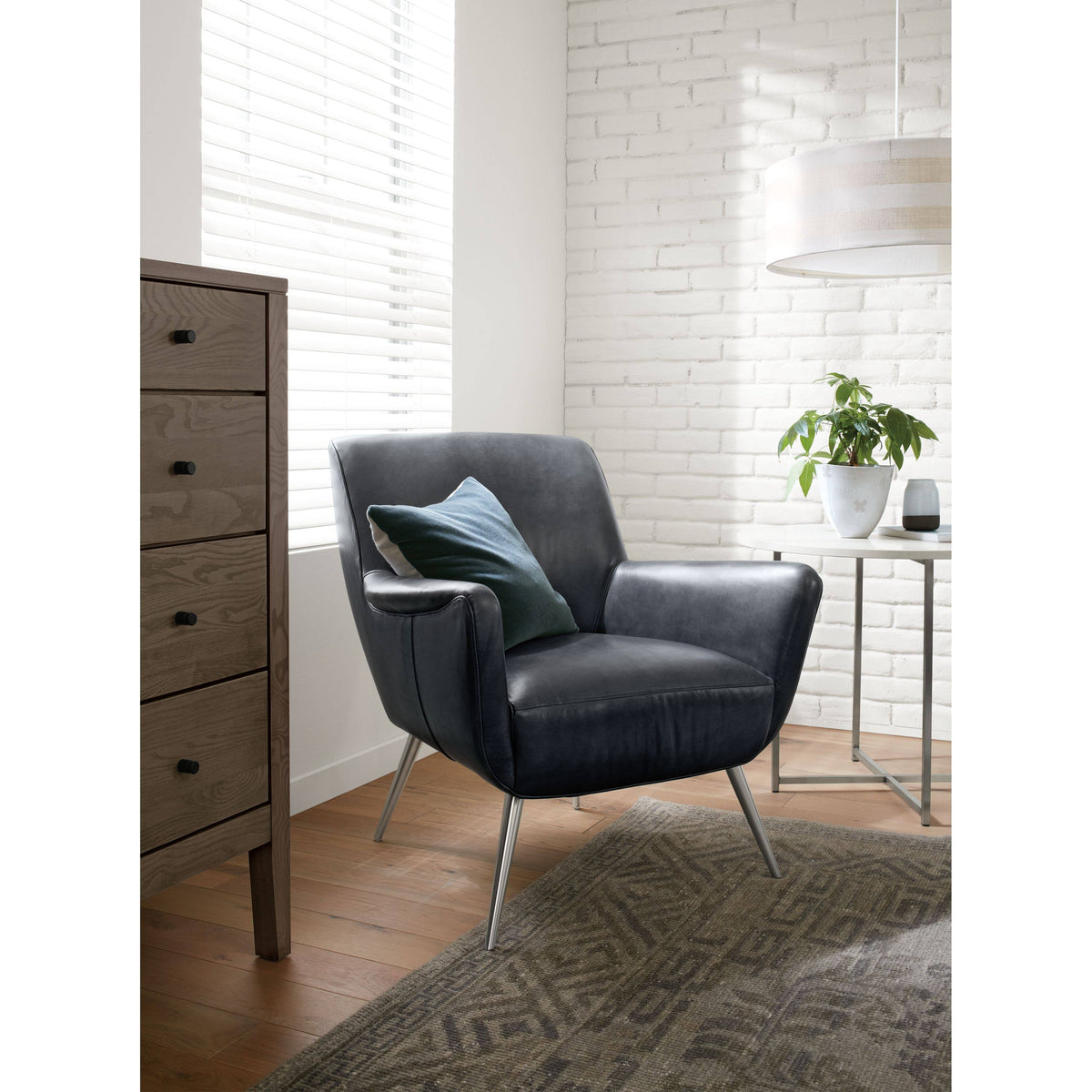 White Quartz Top Round End Table with Stainless Steel Base O75863