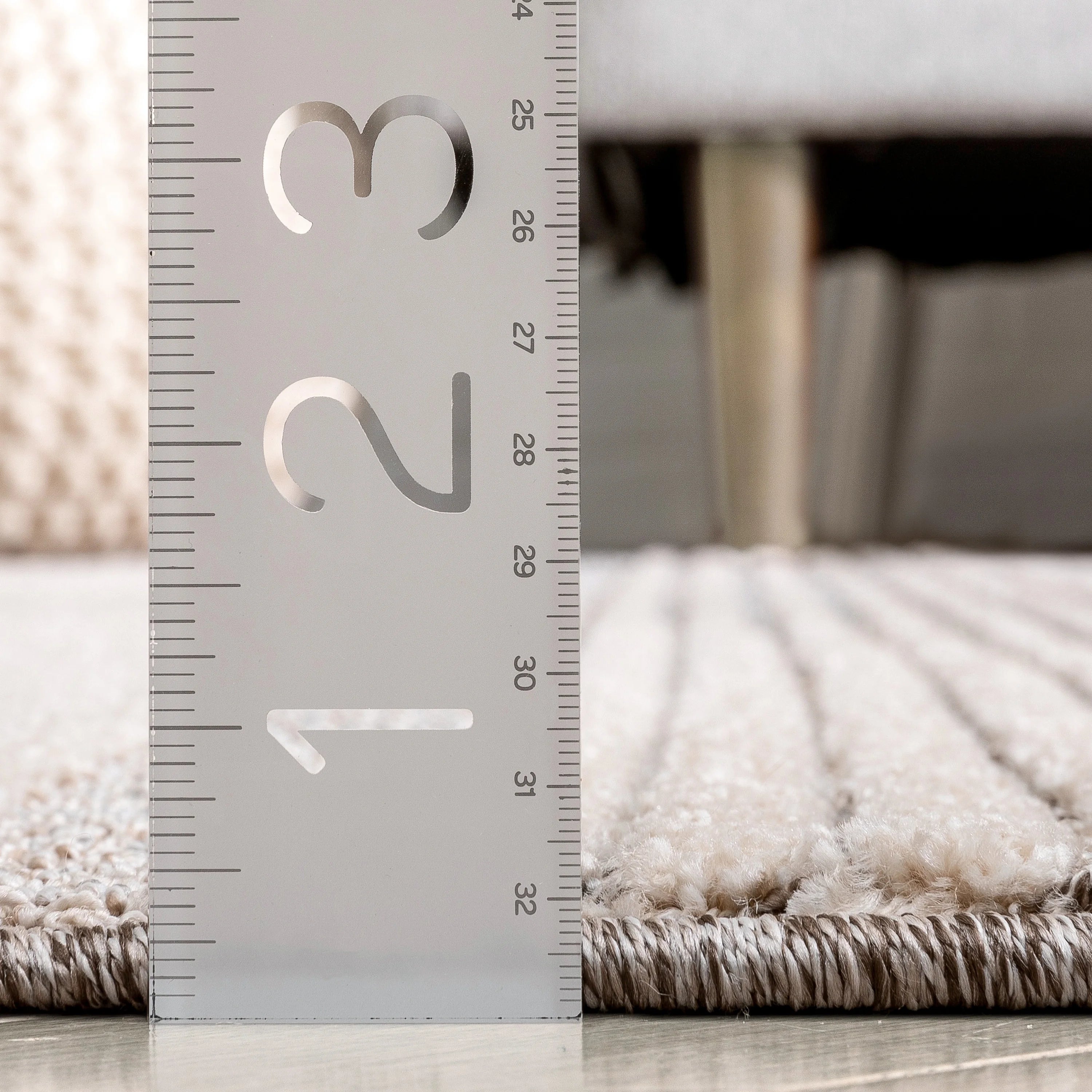 Beige Geometric Area Rug E77183