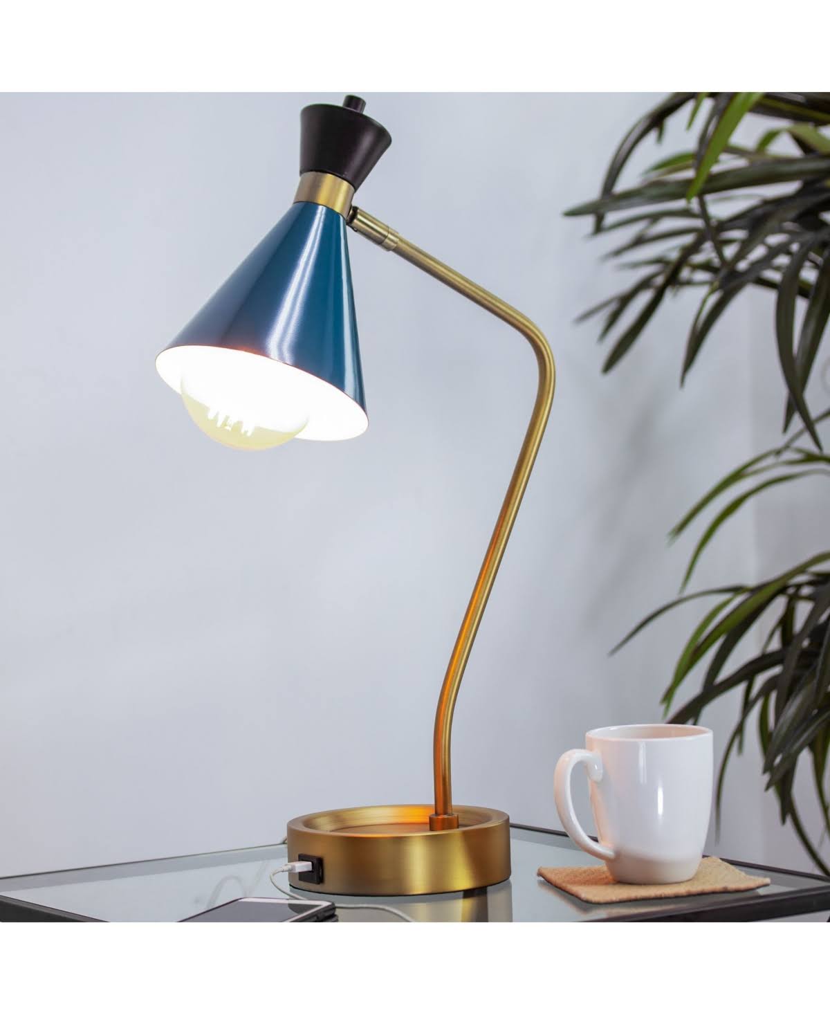 Metal Desk Lamp with USB Charger X208