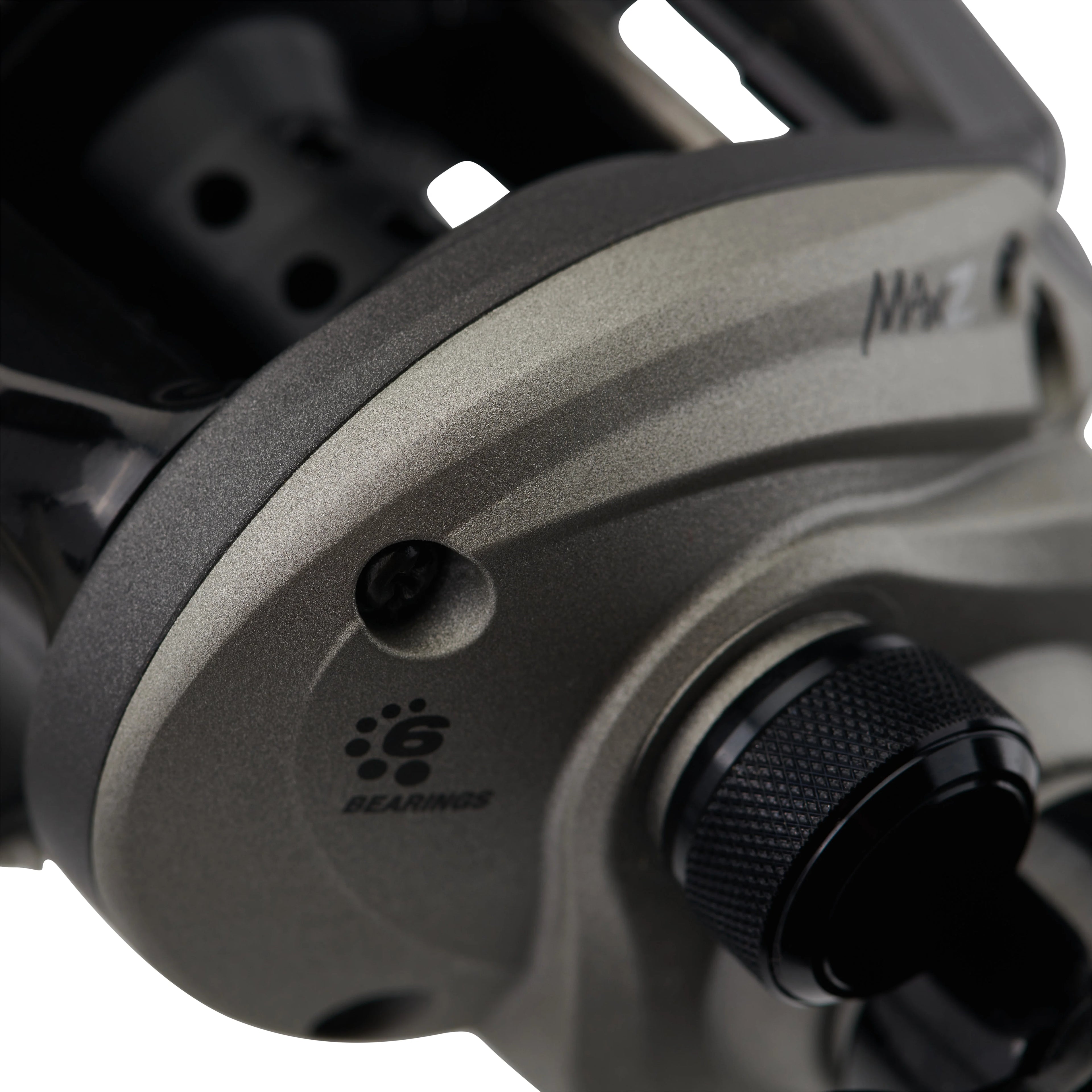 Low Profile Baitcast Reel H34590
