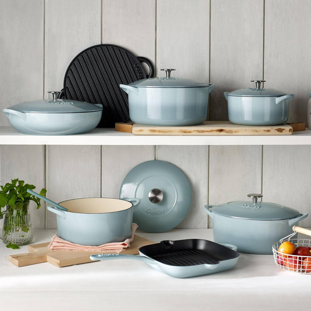 Cast Iron Round Casserole, 5.2 L N70938