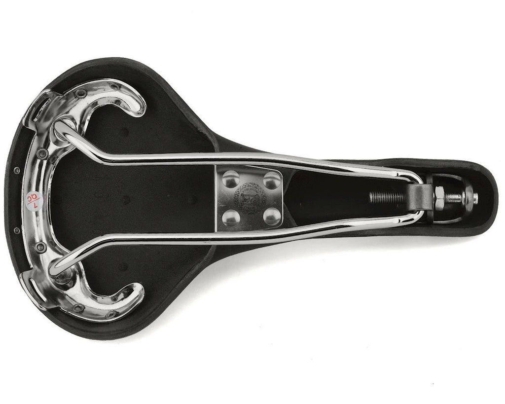 Black Saddle H8156