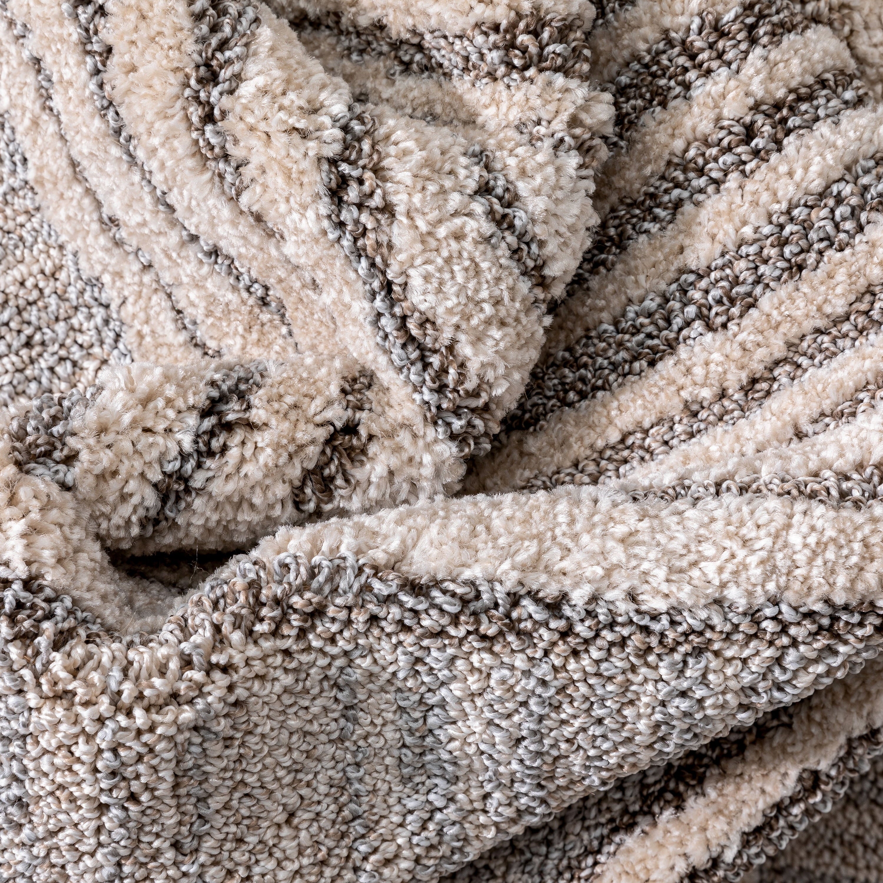 Beige Geometric Area Rug E77183