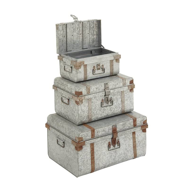 Silver Metal Farmhouse Storage Trunk (Set of 3) T209085