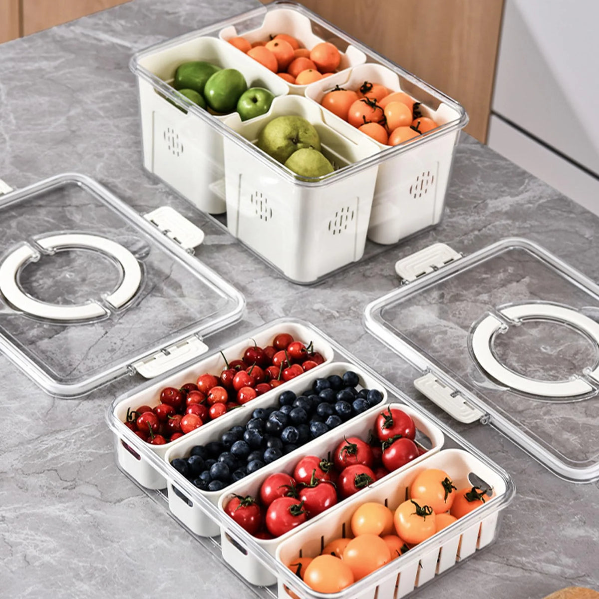 Storage Containers with Lid and Handle, 4 Removable Colanders B207424