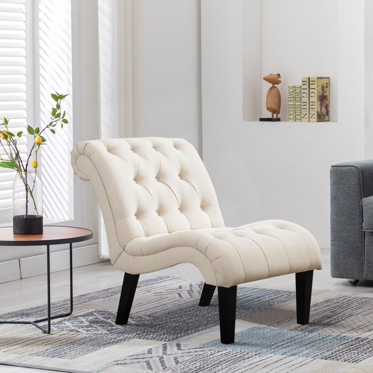 Cream Upholstered Accent Chair with Wood Legs I73197