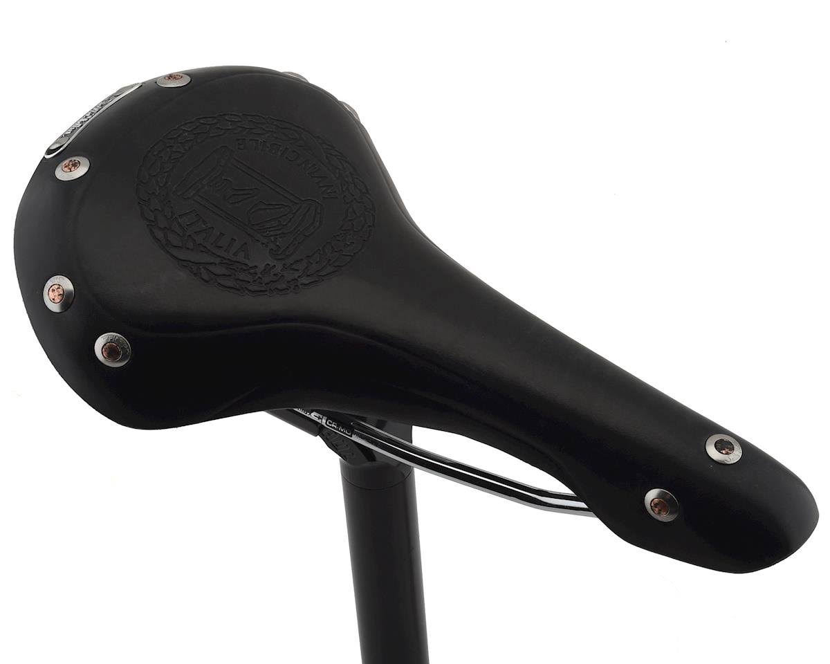 Black Saddle H8156