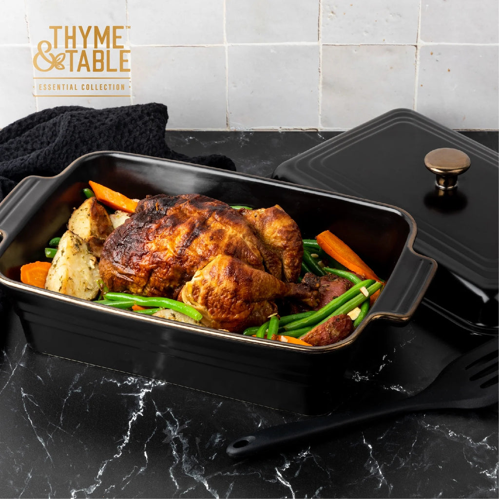 Onyx Stoneware Covered Baking Dish J8530