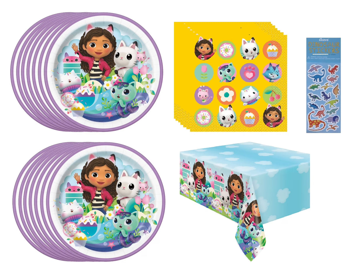 16 Lunch Paper Plates, 16 Napkins, 1 Plastic Table Cover Q365