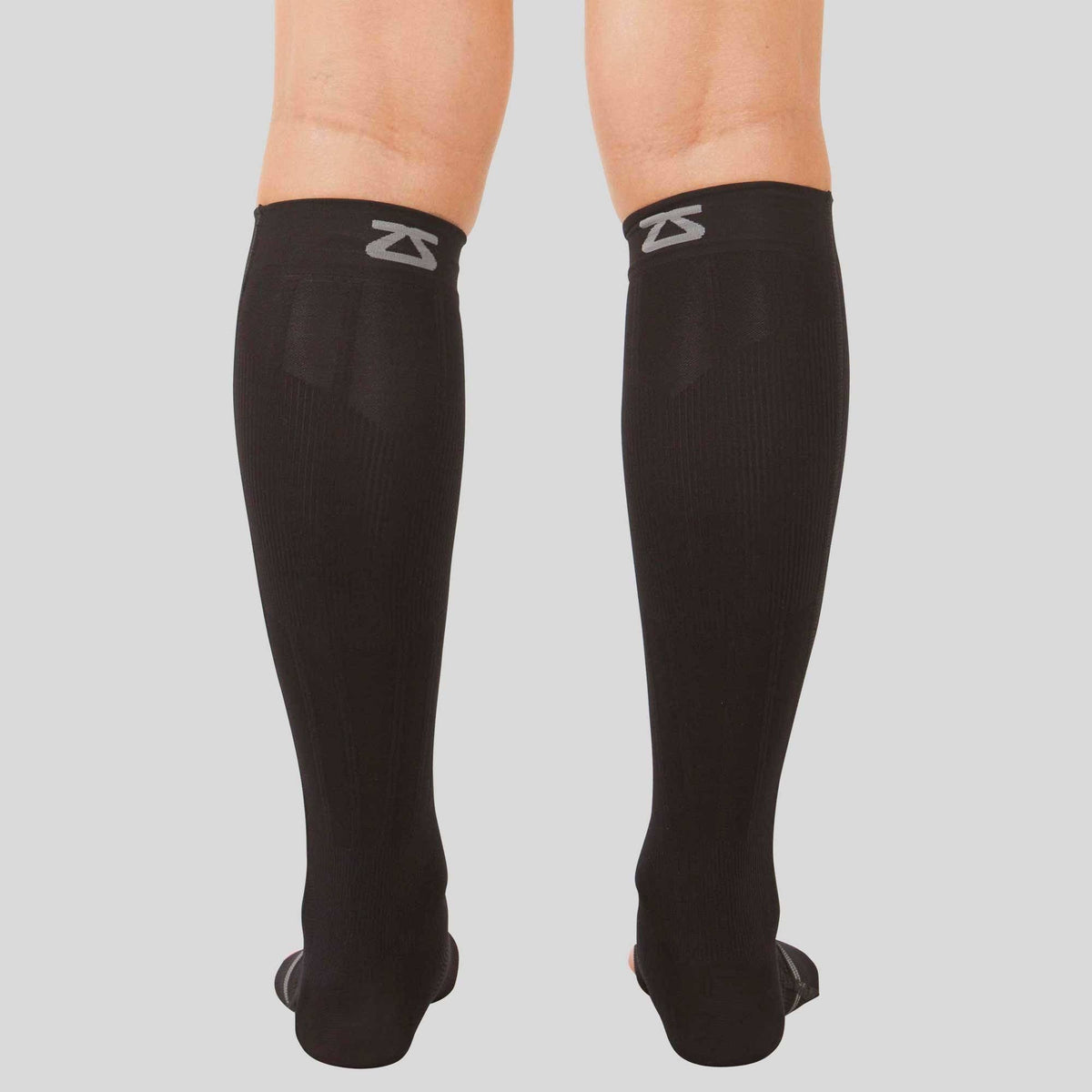 Black Compression Sleeves Z485