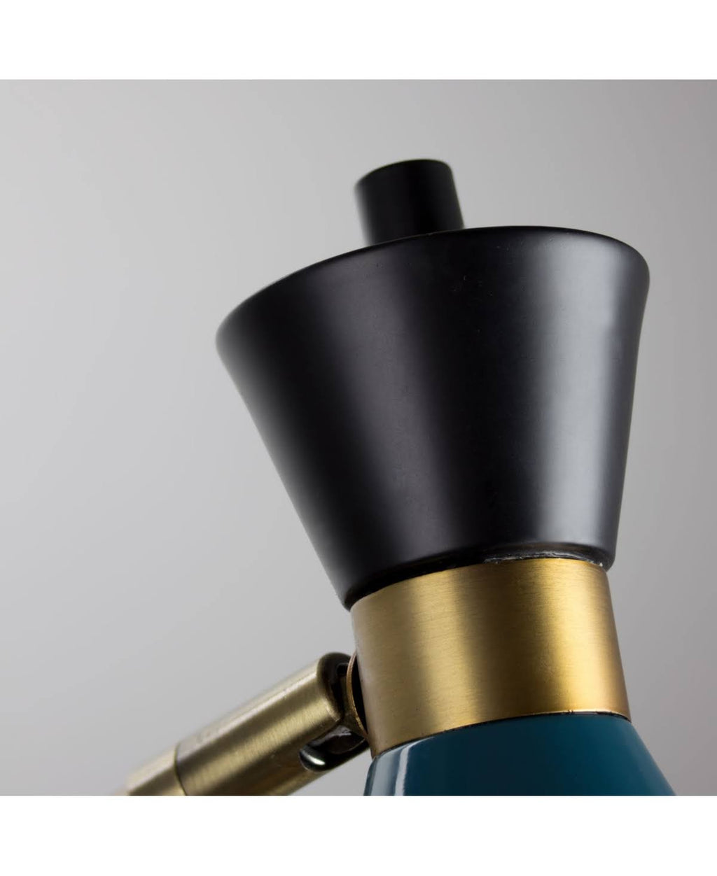 Metal Desk Lamp with USB Charger X208