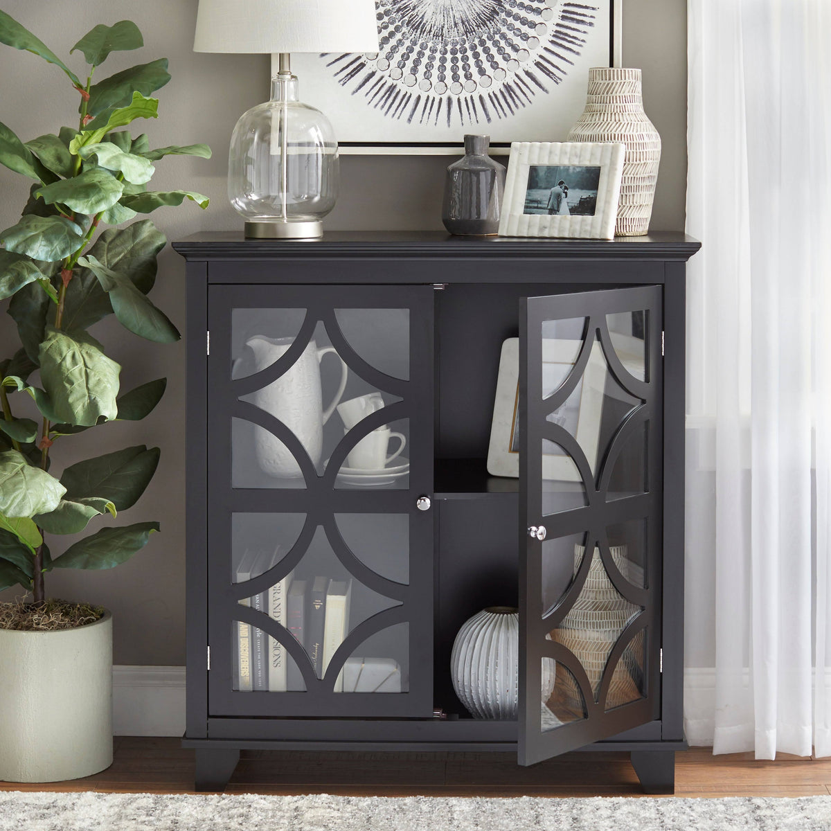 White Cabinet U619117
