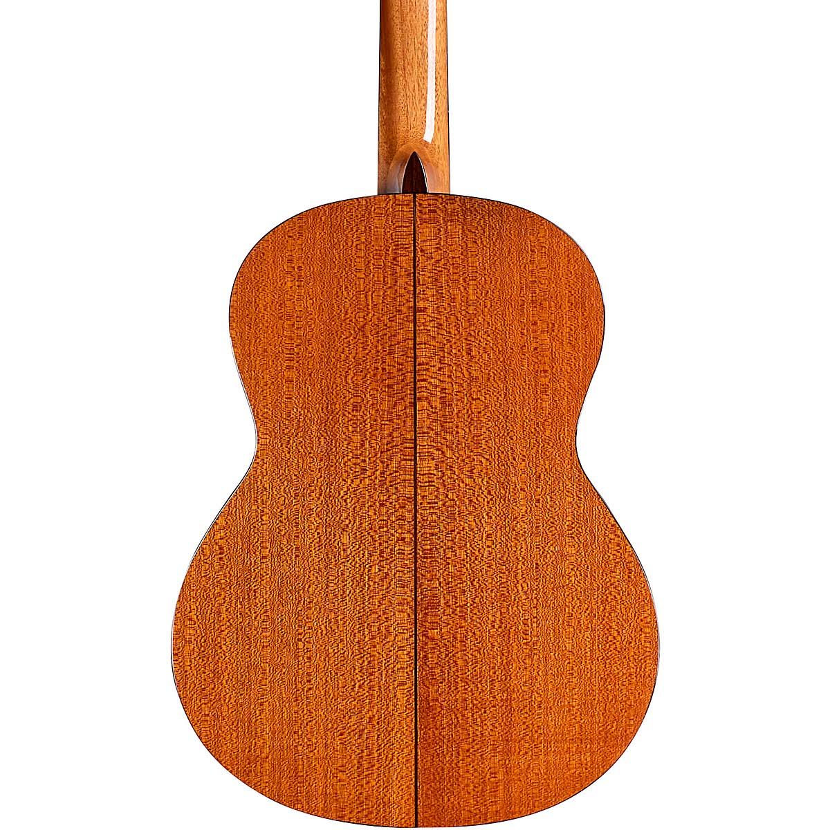Classical Acoustic Guitar P452