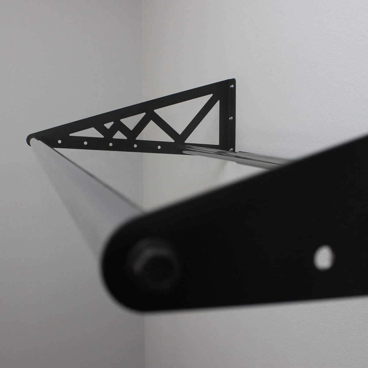 Adjustable Wall Mounted Tire Rack, Heavy Duty Steel, Black E4880