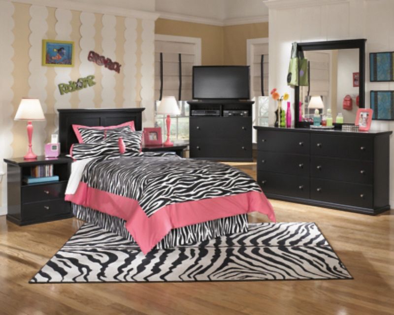 Black Nightstand Z982632