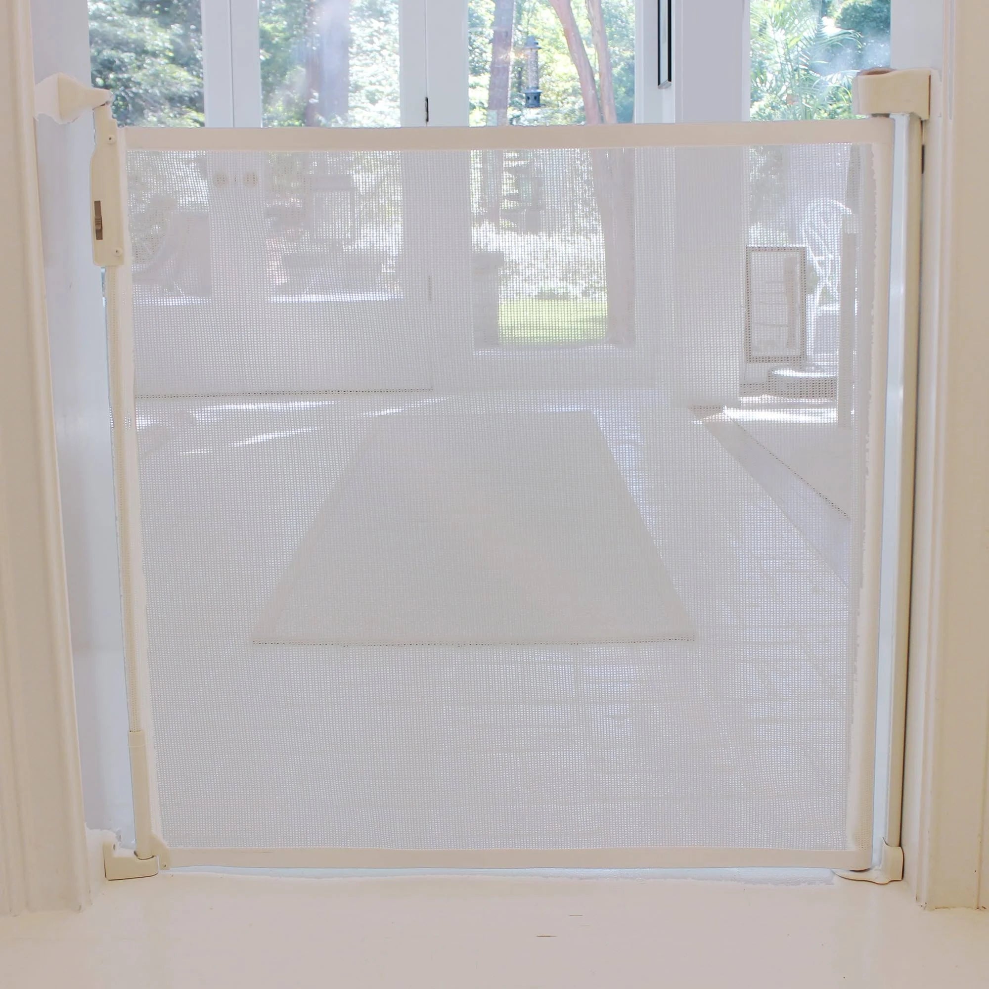White Retractable Safety Gate, 26.5 inch-55 inch V907