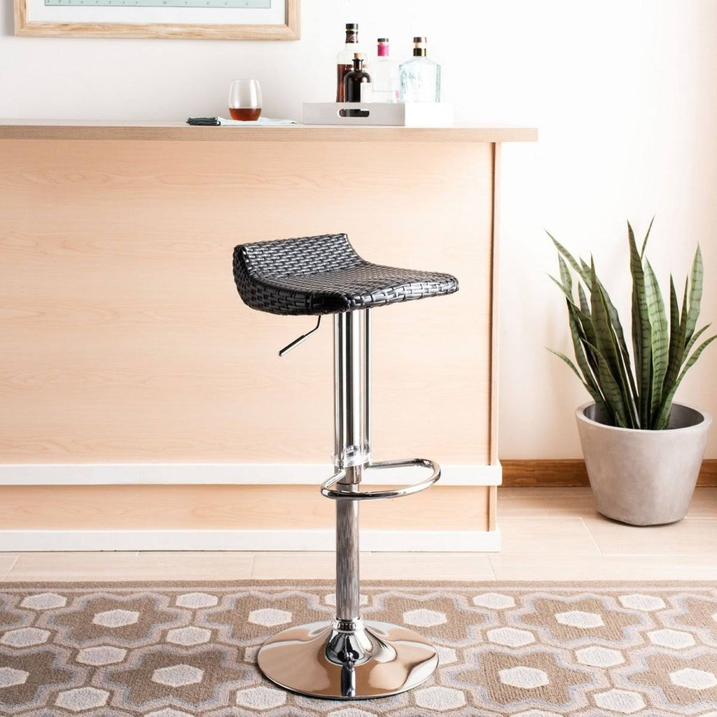 Wicker Natural Swivel Bar Stool W625845